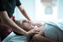 Ayurveda Behandlung - Privatklinik Jägerwinkel am Tegernsee