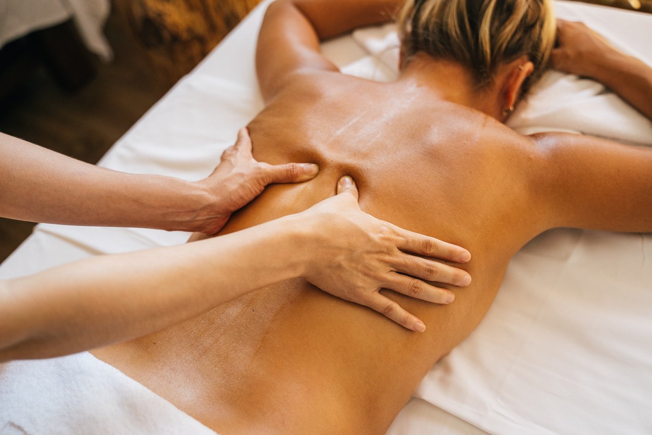 Ayurveda Massage - Privatklinik Jägerwinkel am Tegernsee